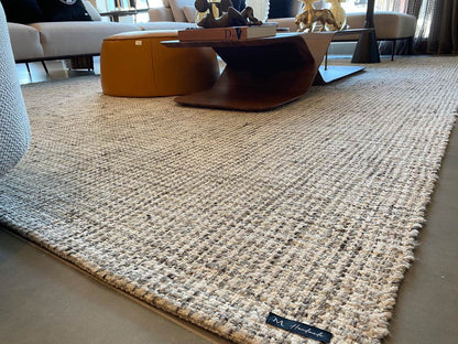 Struttura - Ivory Charcoal